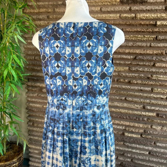 Talbots Blue Floral and Checked Fit and Flare Sleeveless Dress Size 12 Petite - Picture 2 of 6